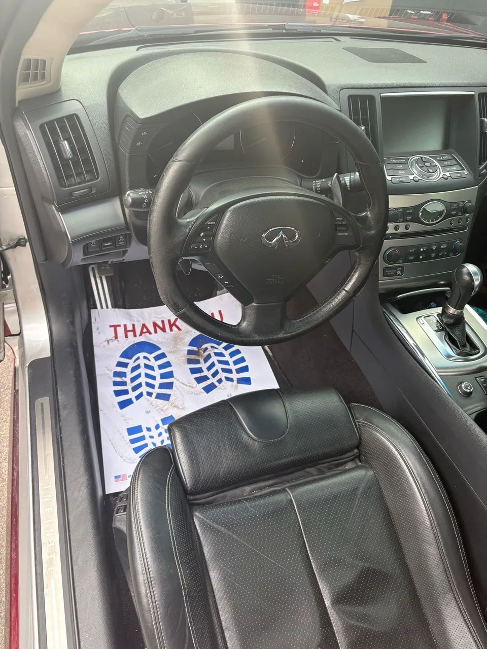 Infiniti G37 2011 photo 5