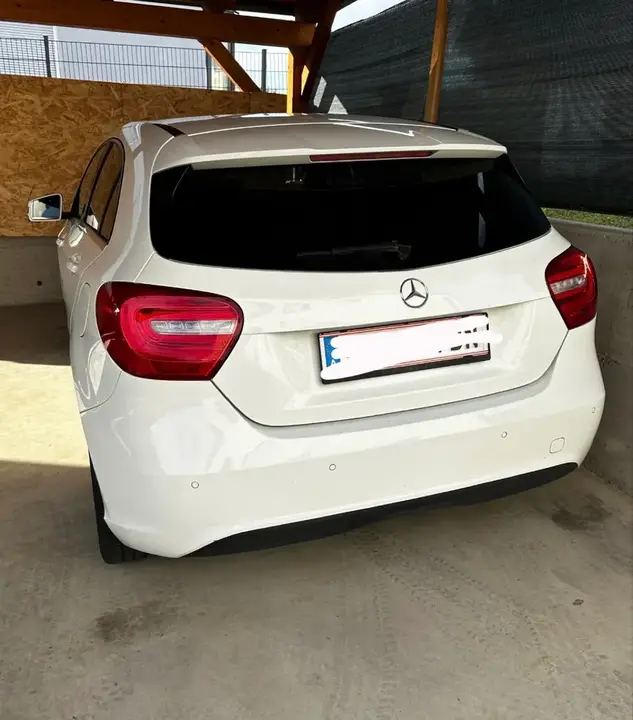 Mercedes-Benz A-Class 2015 photo 2