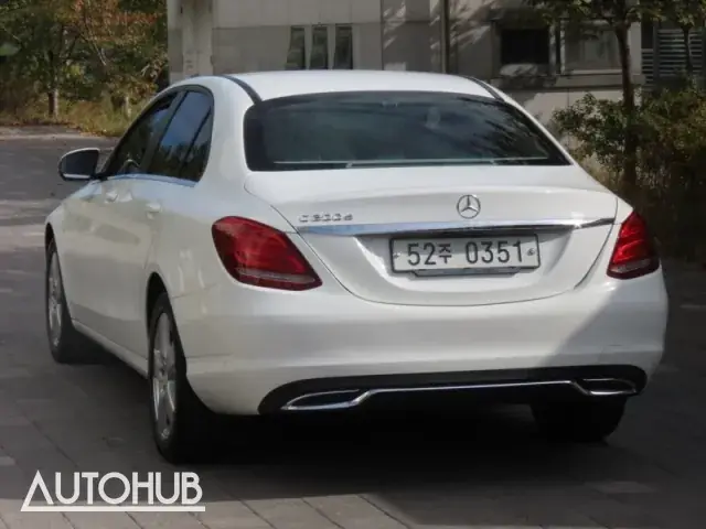 Mercedes-Benz C-Class 2015 photo 4