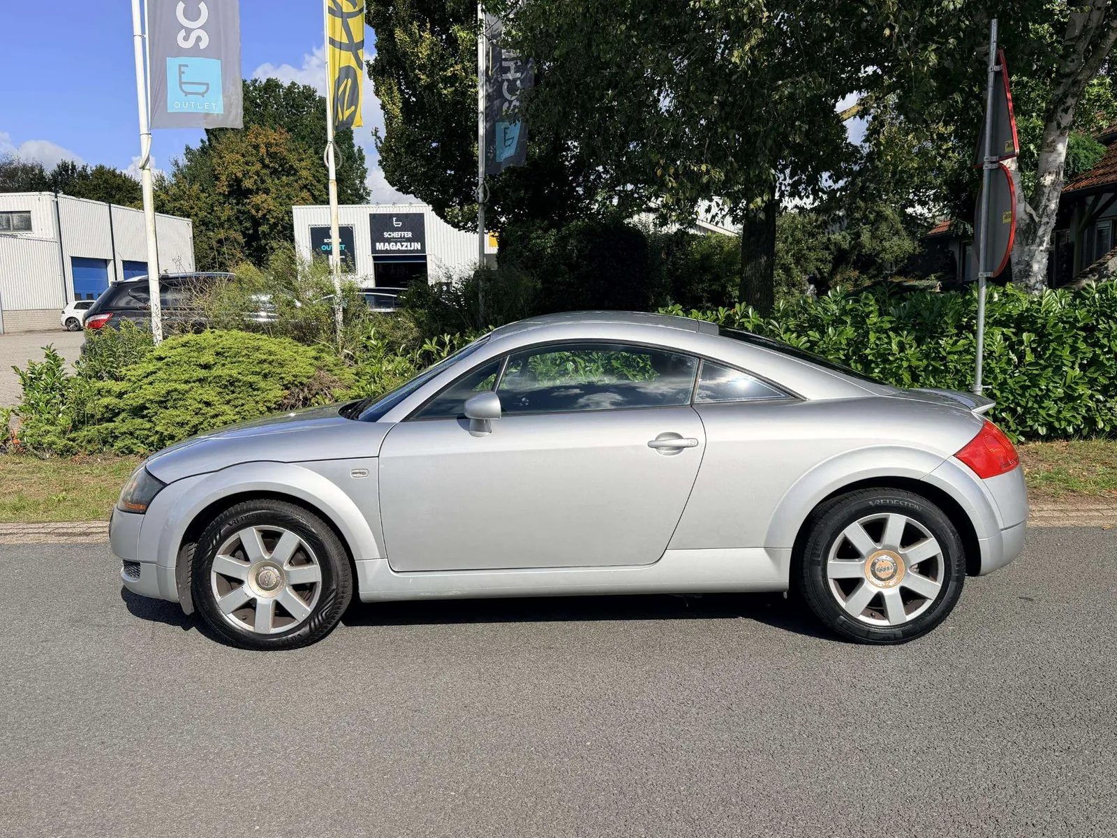 Audi Tt 2003 photo 2