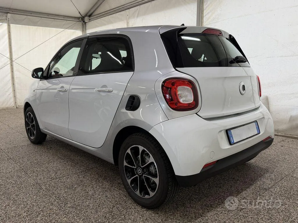 Smart Forfour 2016 photo 4