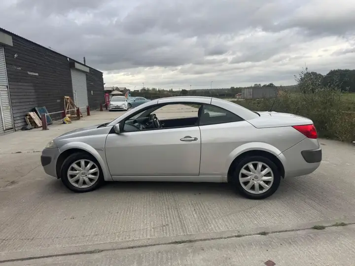 Renault Megane 2006 photo 5