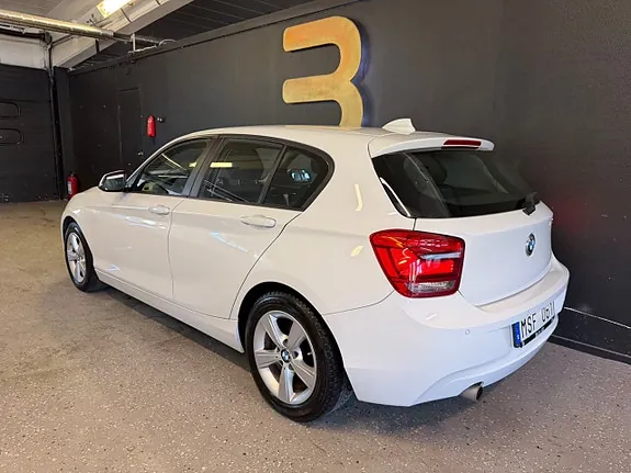 BMW 118D 2012 photo 3