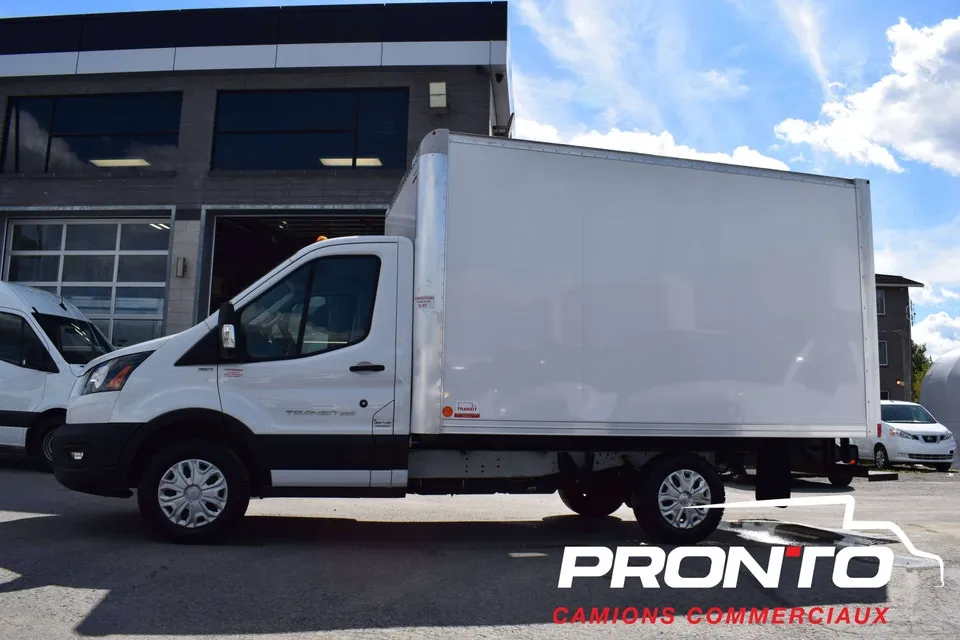 Ford Transit 2023 photo 5