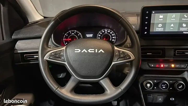 Dacia Sandero 2024 photo 4