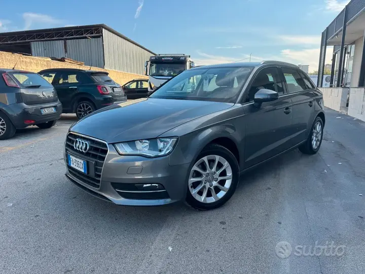 Audi A3 2015 photo 2