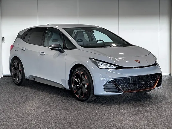Cupra Born 2024 photo 3