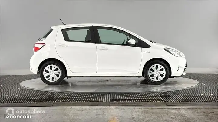 Toyota Yaris 2019 photo 4