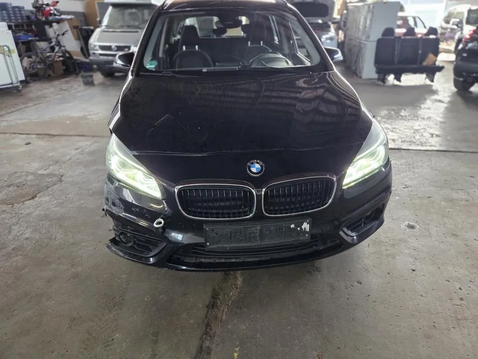 BMW 218D