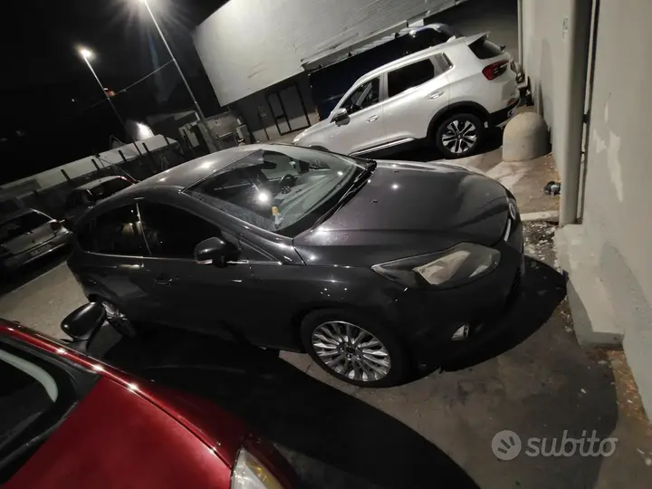 Ford Focus 2012 photo 2