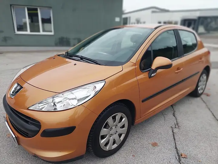 Peugeot 207