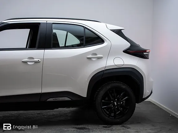 Toyota Yaris Cross 2023 photo 3