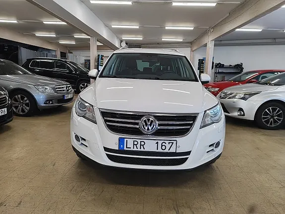Volkswagen Tiguan 2011 photo 2