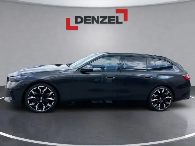 BMW 5 Series 2025 photo 2