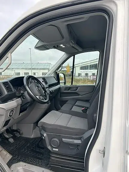 Volkswagen Crafter 35 2024 photo 5
