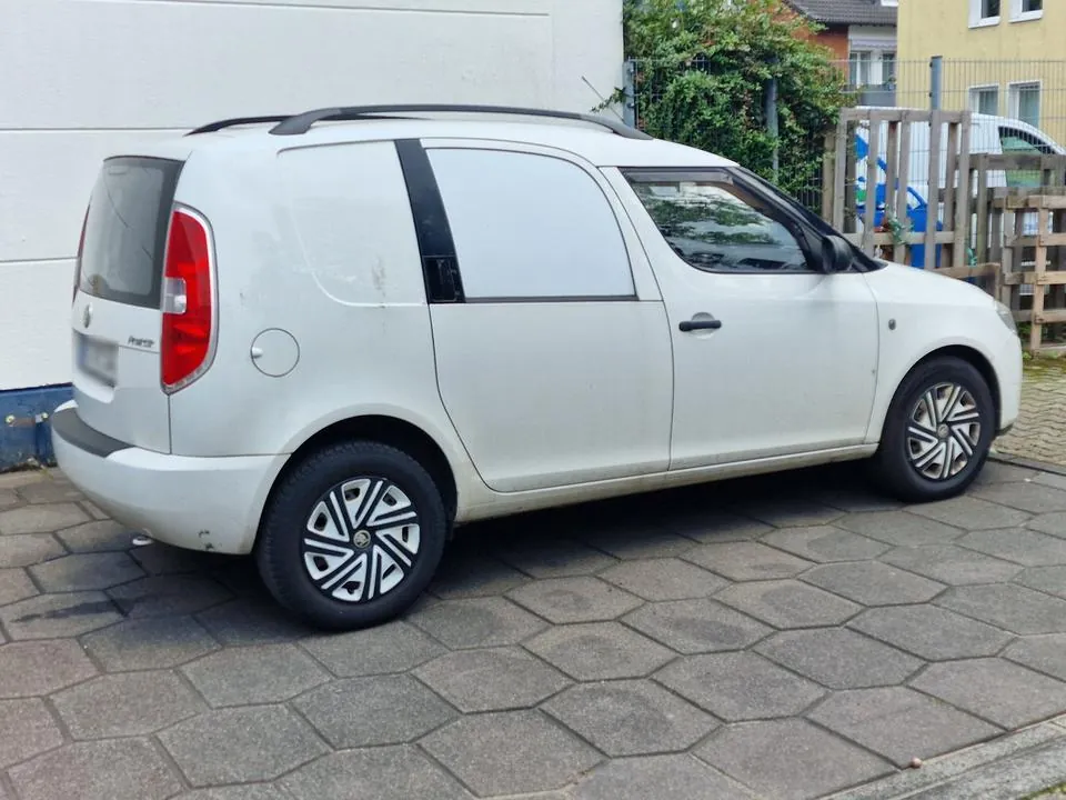 Skoda Praktik