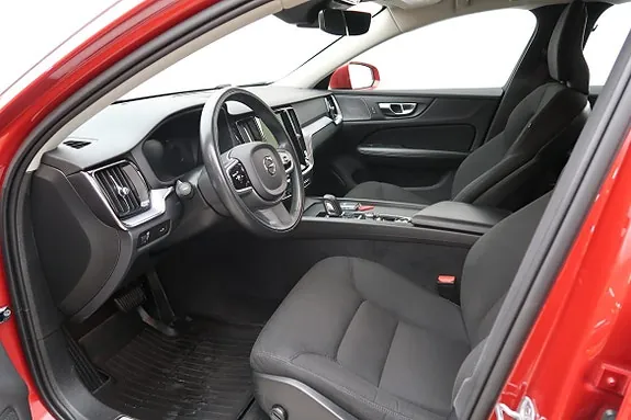 Volvo V60 Cross Country 2021 photo 4