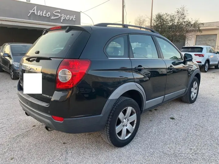 Chevrolet Captiva 2011 photo 4