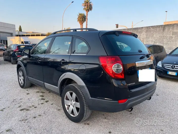 Chevrolet Captiva 2011 photo 3