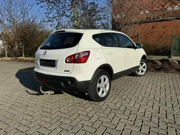 Nissan Qashqai 2009 photo 3