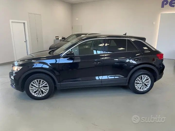 Volkswagen T-Roc 2021 photo 3