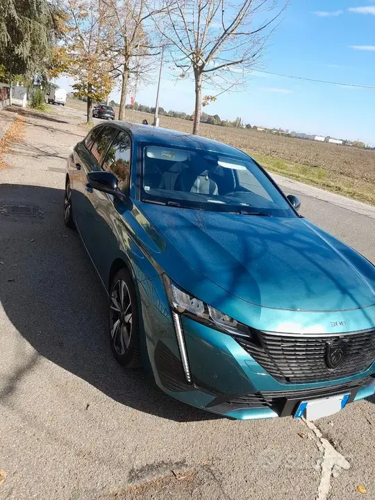 Peugeot 308 2022 photo 2