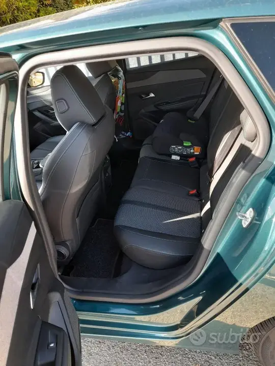 Peugeot 308 2022 photo 5