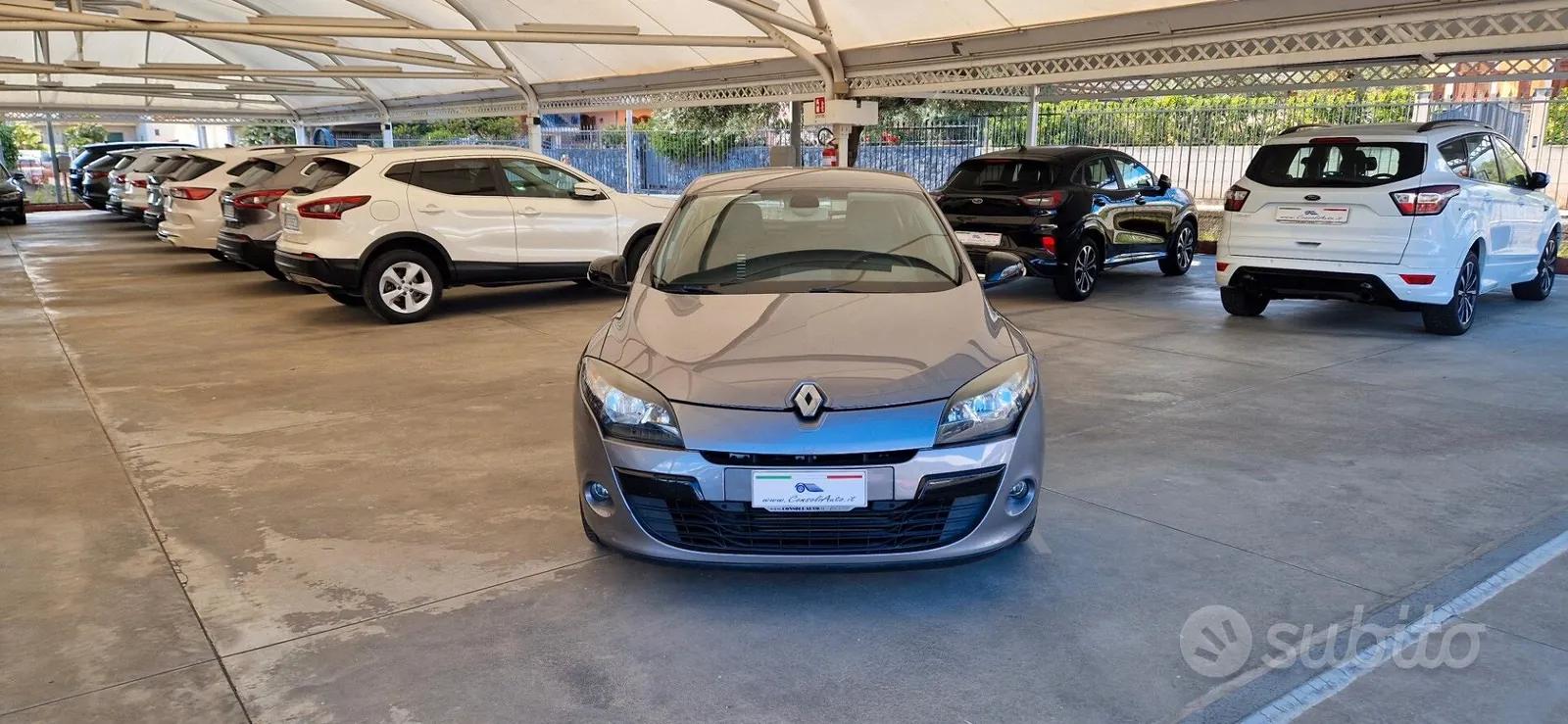 Renault Megane 2011 photo 3