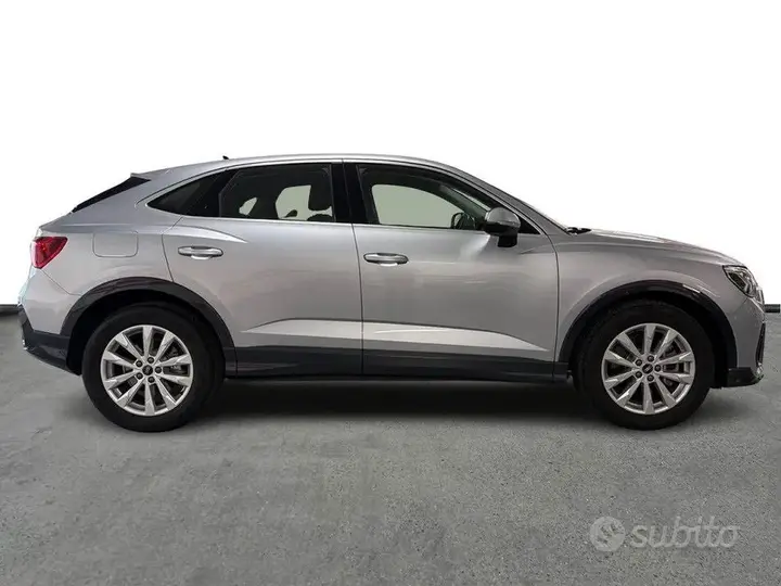 Audi Q3 2020 photo 3