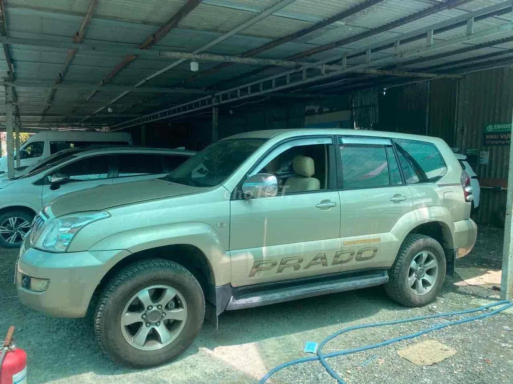 Toyota Land Cruiser Prado 2005 photo 2