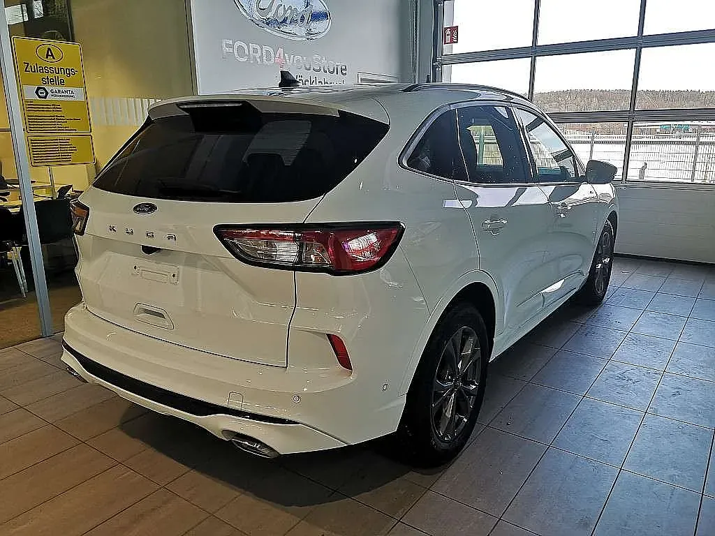 Ford Kuga 2024 photo 2