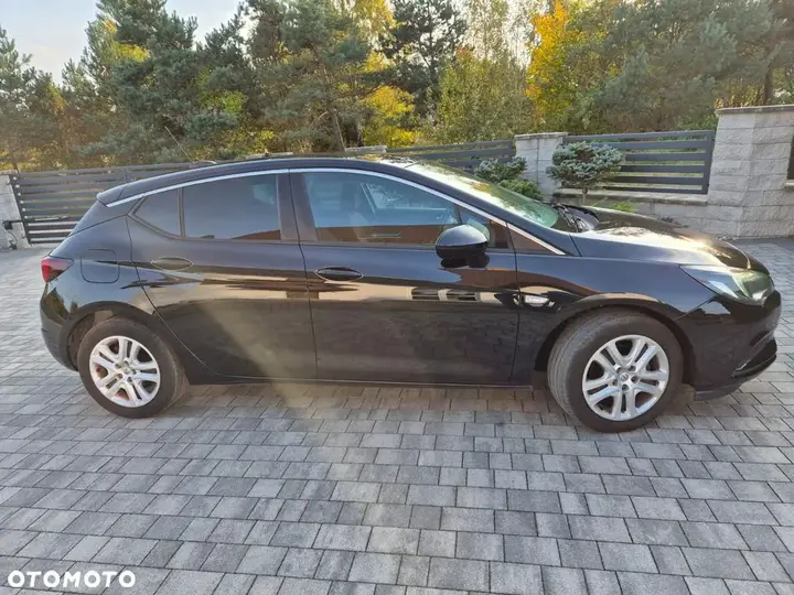 Opel Astra 2017 photo 4