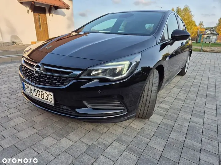 Opel Astra 2017 photo 2