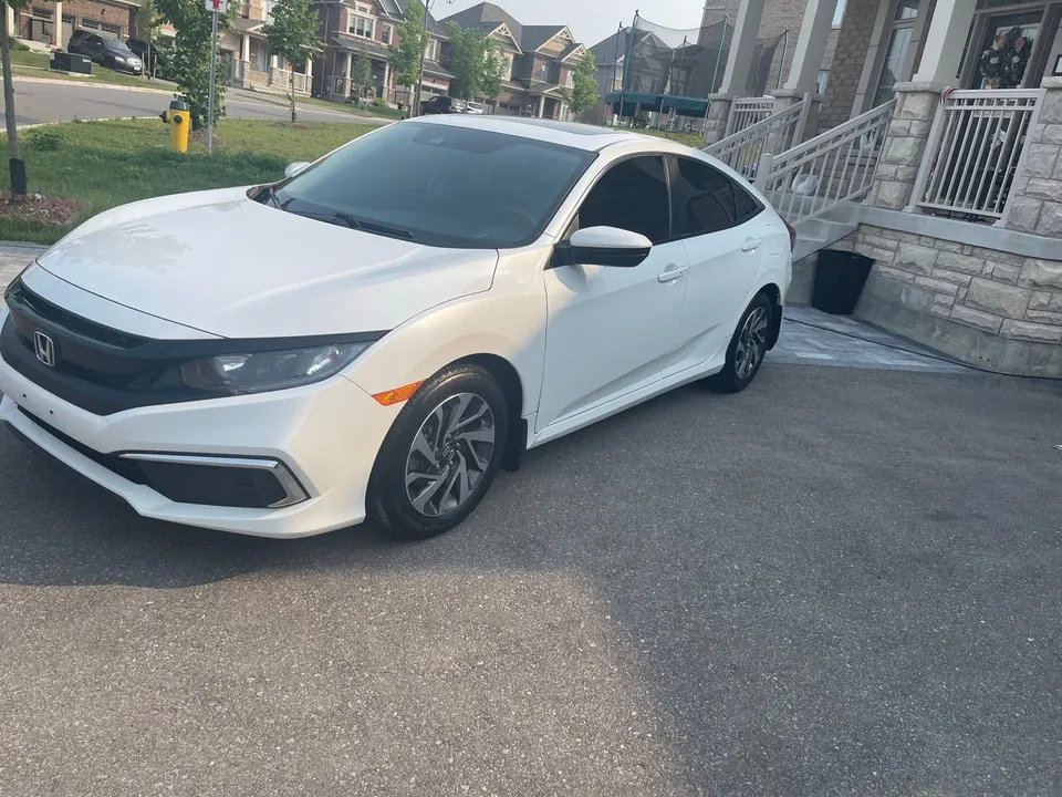Honda Civic 2020 photo 3