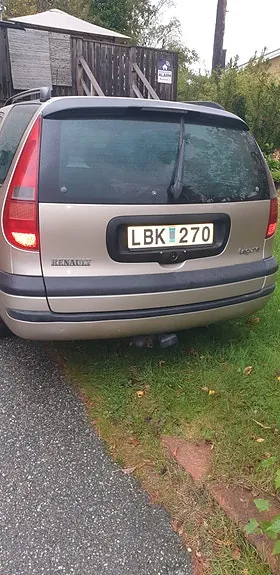 Renault Laguna 1999 photo 2