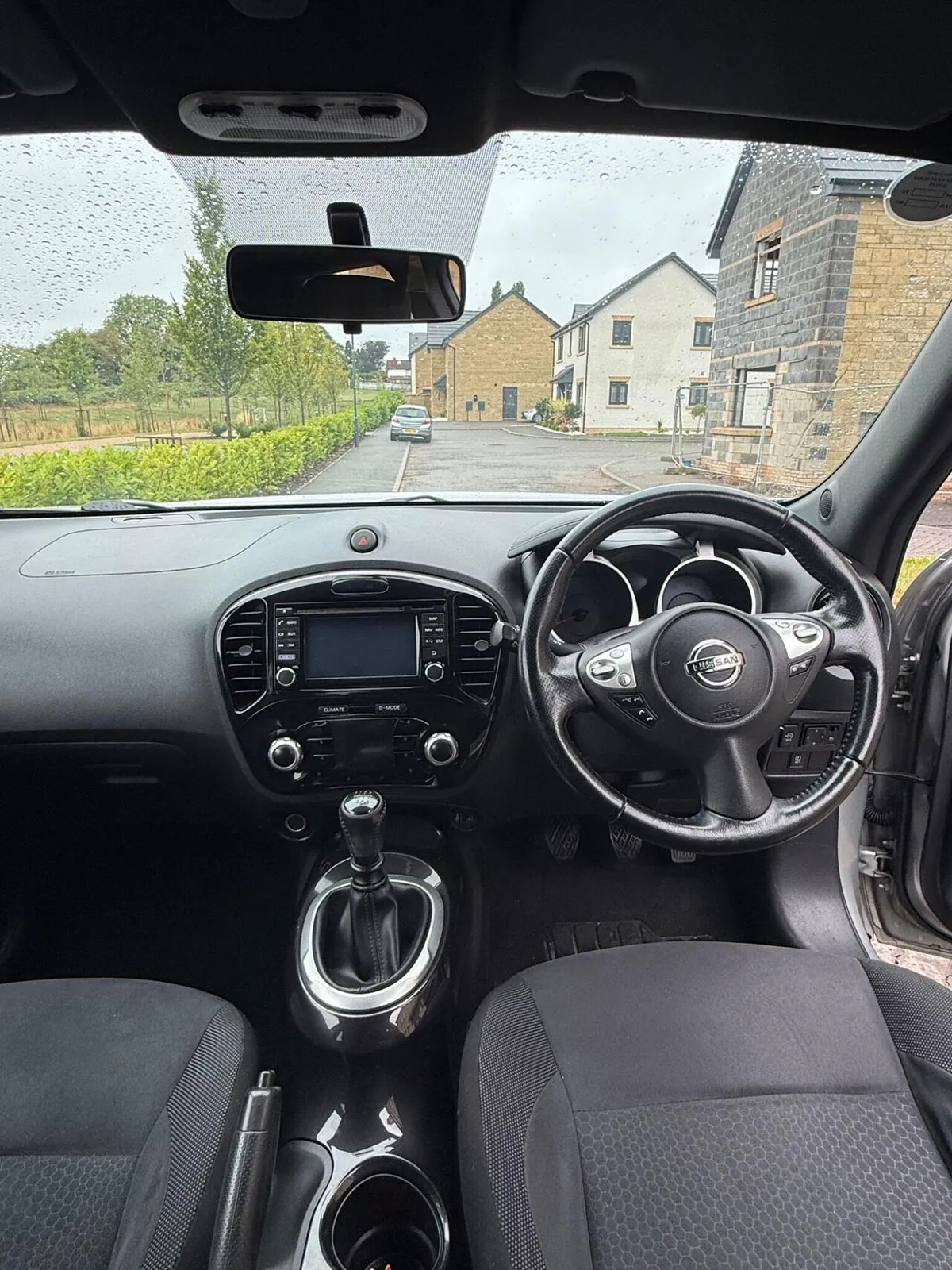 Nissan Juke 2015 photo 4