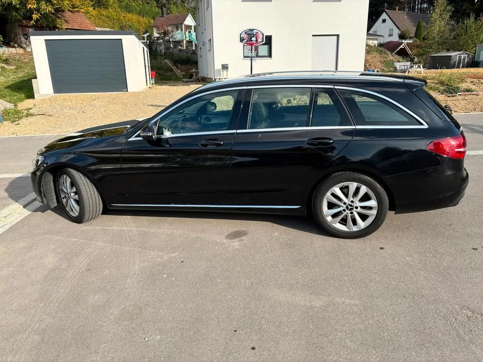 Mercedes-Benz C180