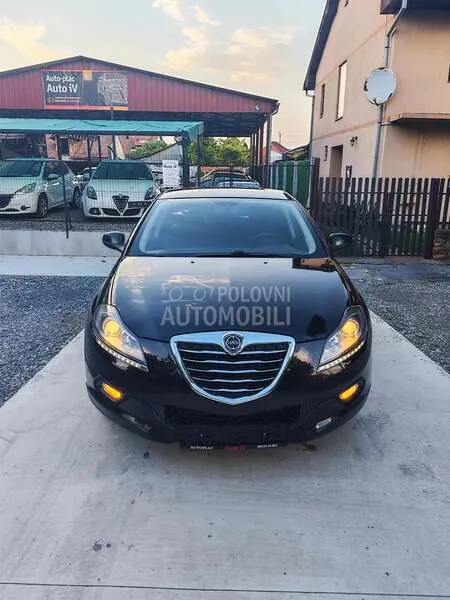 Lancia Delta 2012 photo 2