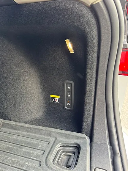 Volvo V60 2019 photo 2