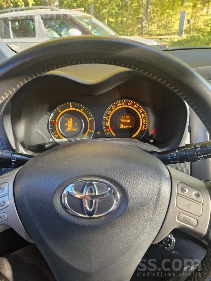Toyota Auris 2007 photo 4