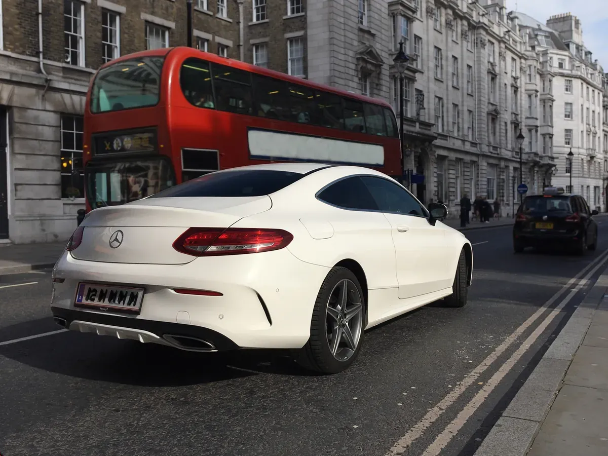 Mercedes-Benz C-Class 2016 photo 2