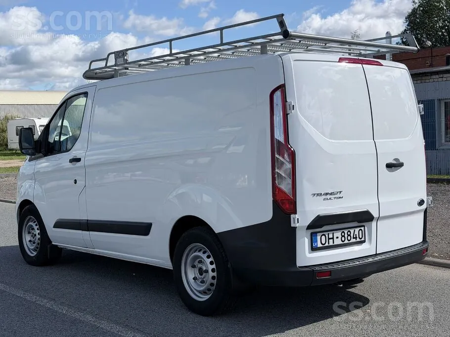 Ford Transit 2016 photo 2