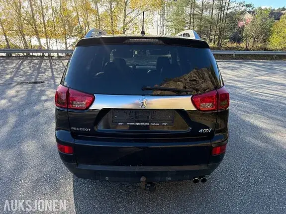 Peugeot 4007 2010 photo 4