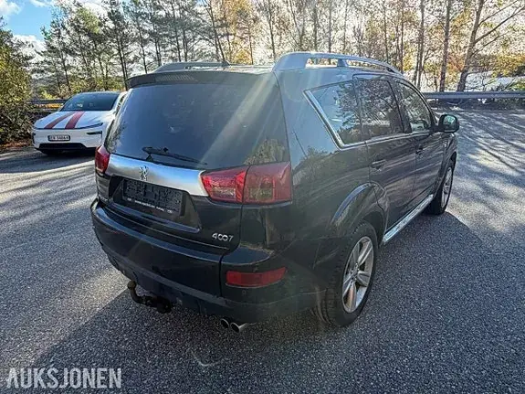 Peugeot 4007 2010 photo 5