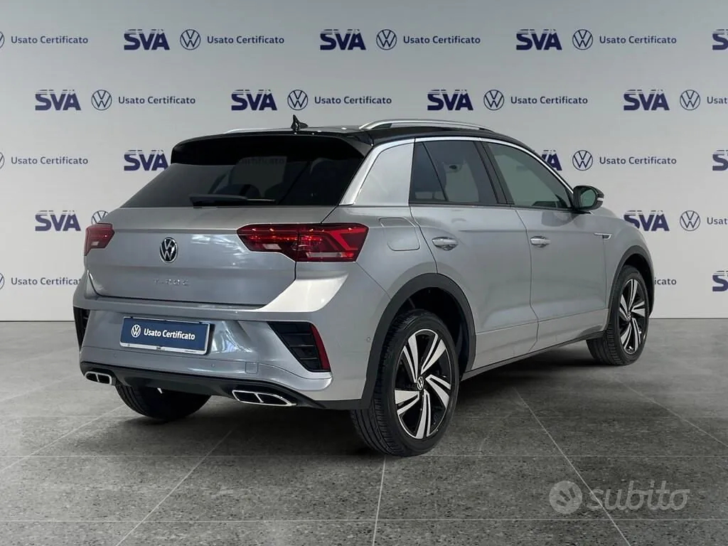 Volkswagen T-Roc 2023 photo 2