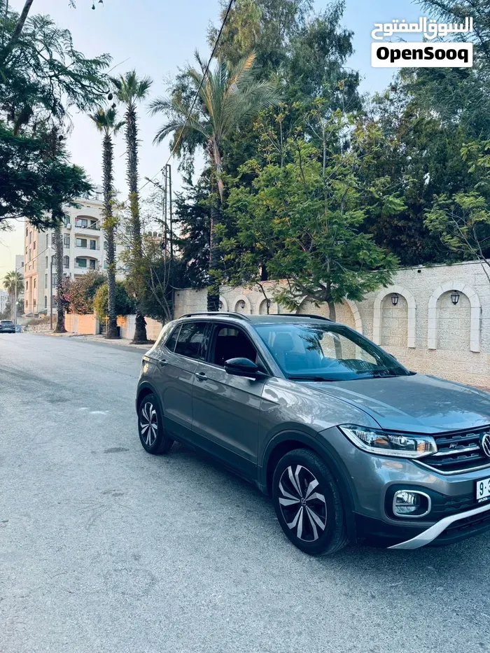 Volkswagen T-Cross 2021 photo 2