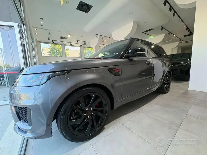 Land Rover Range Rover Sport 2018 photo 3