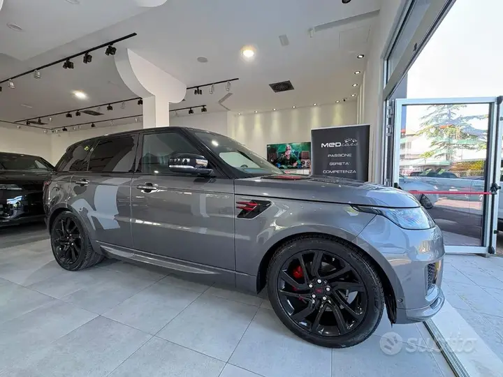 Land Rover Range Rover Sport 2018 photo 2