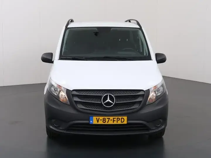 Mercedes-Benz Vito 2024 photo 3