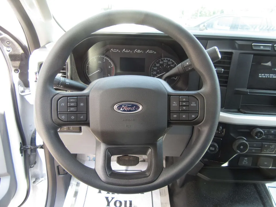 Ford F-550 2026 photo 5